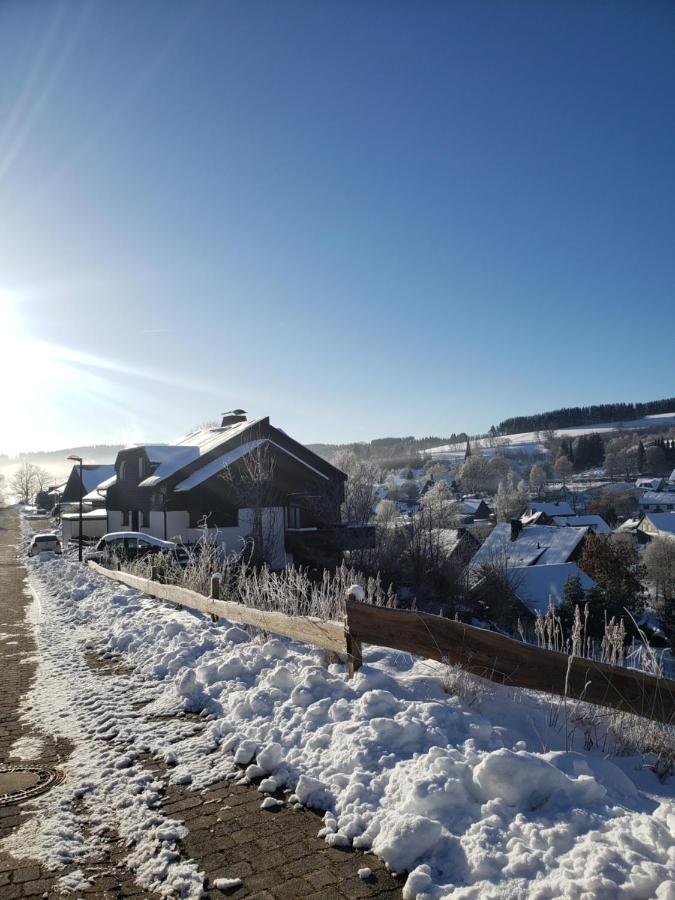 Sonnen Panorama - Abenteurer Und Weltentdecker Winterberg Eksteriør bilde